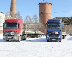 Доставка автопарком компании Доставка автопарком компании