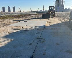 г. Тюмень, на левом берегу р. Тура в районе ул. Мельникайте